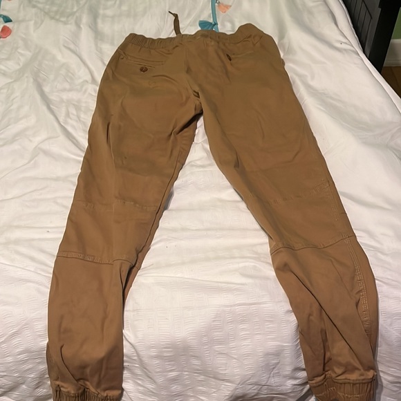 I’m selling size small cargo pant.The brand is ploreo. - Picture 2 of 2